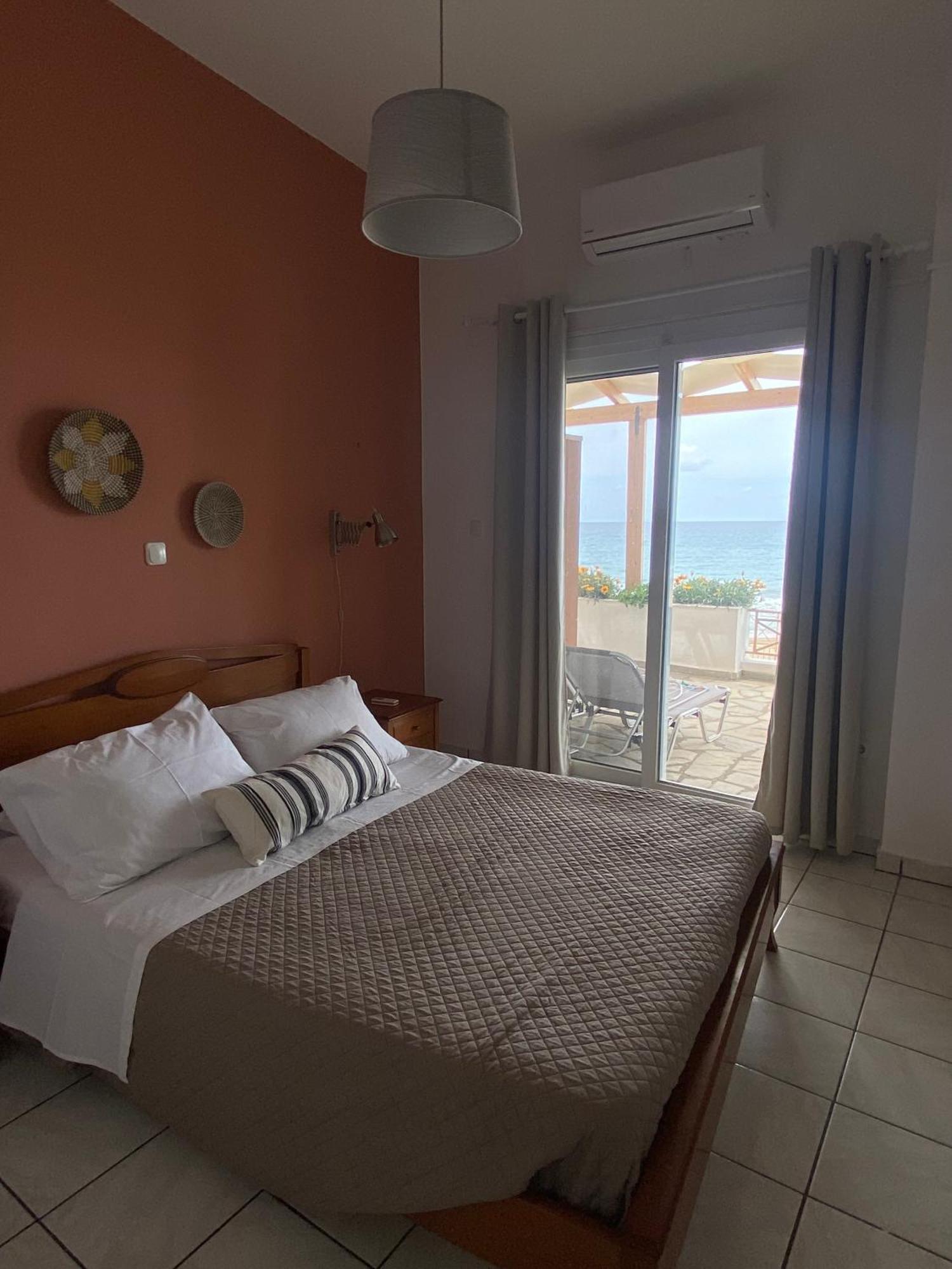 Nereides Apartments Agios Gordios  Exteriér fotografie