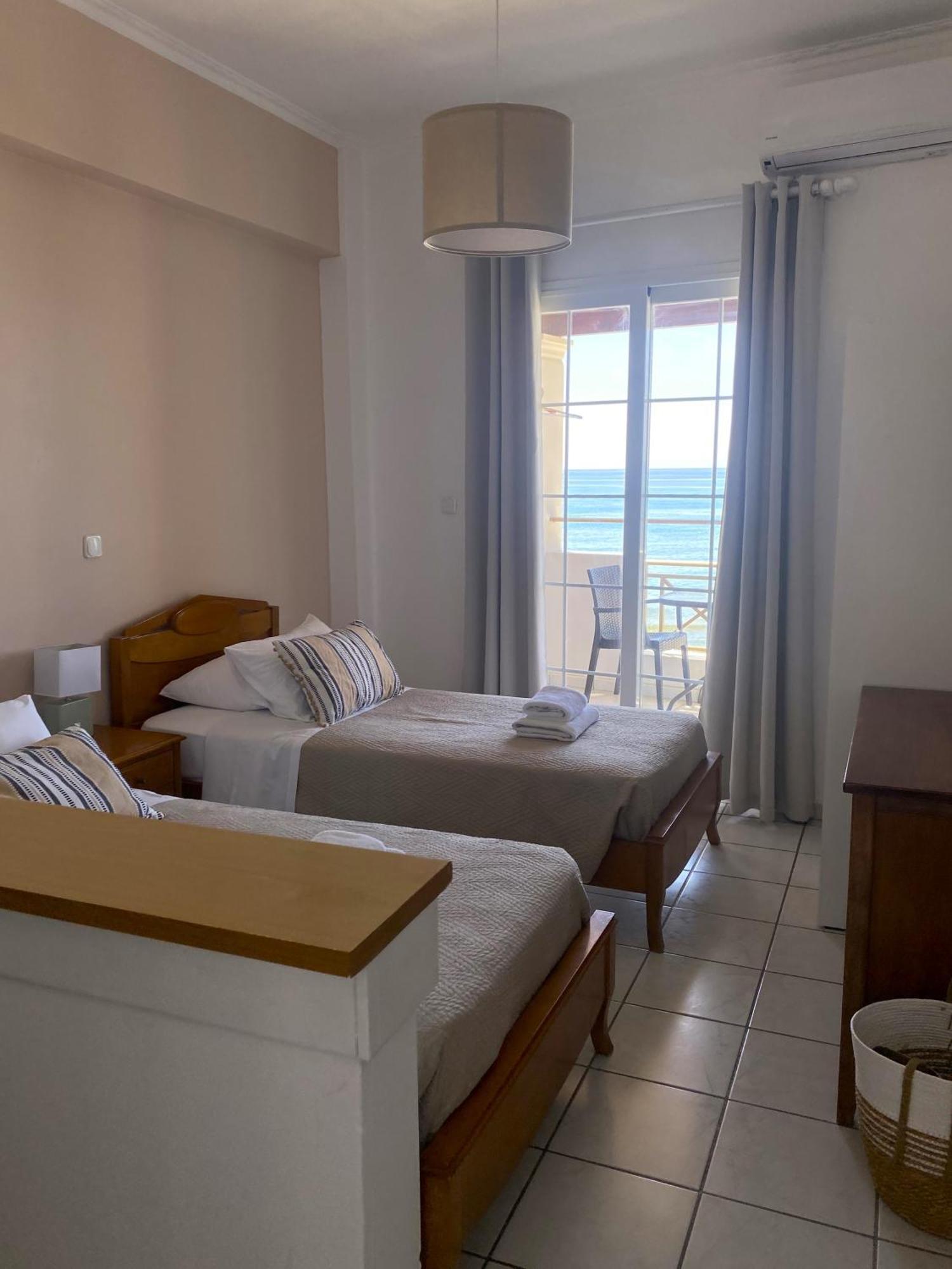 Nereides Apartments Agios Gordios  Exteriér fotografie